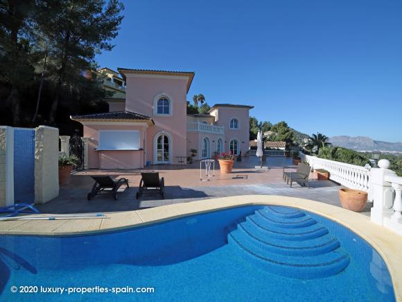 For sale  Luxury Villa in La Sella, Denia